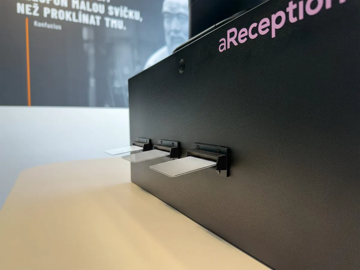 Visitor card dispenser on the aReception kiosk